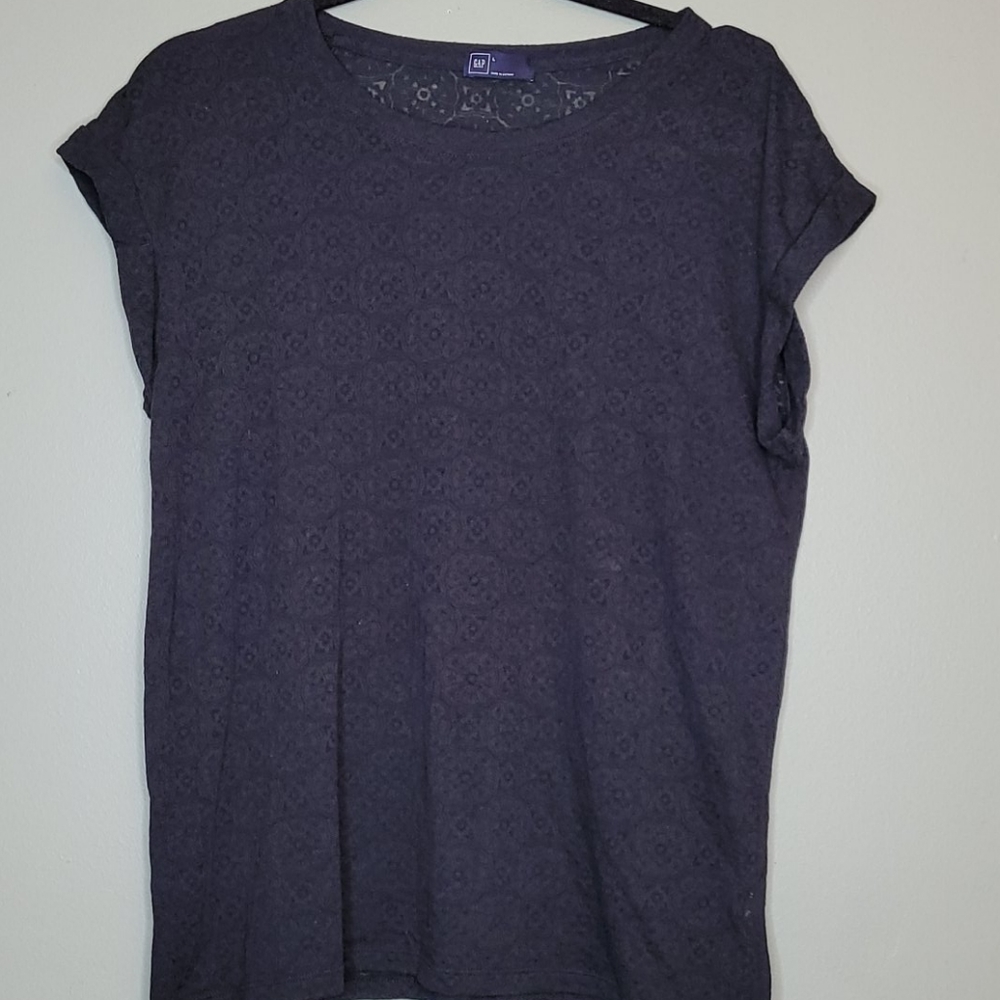 Gap Tee Shirt